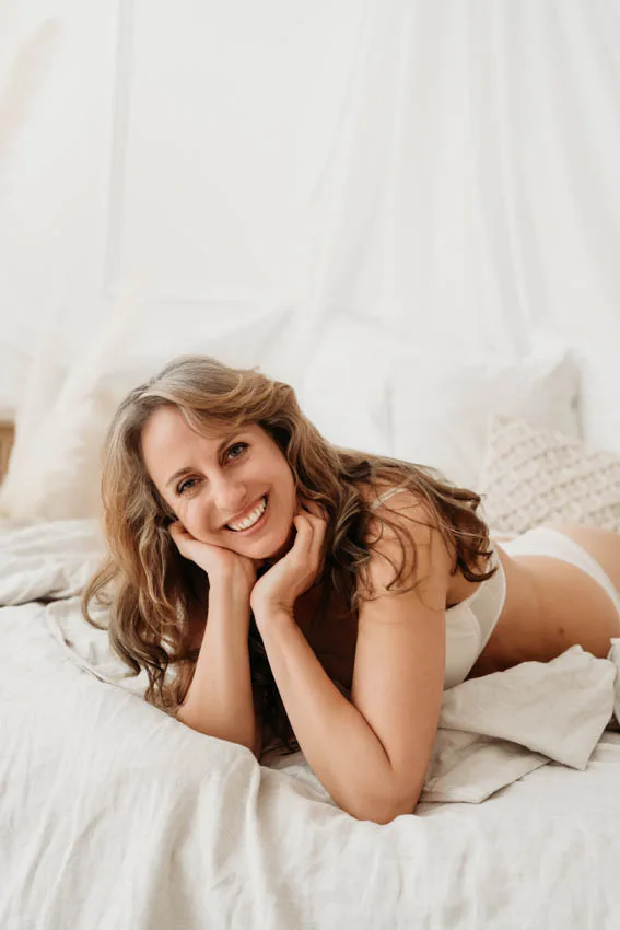 Lachendes Portrait einer reifen Frau